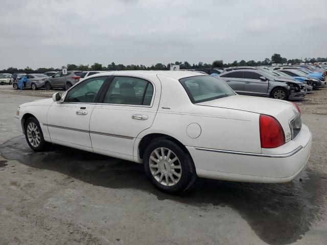 2006 Lincoln Town Car Signature