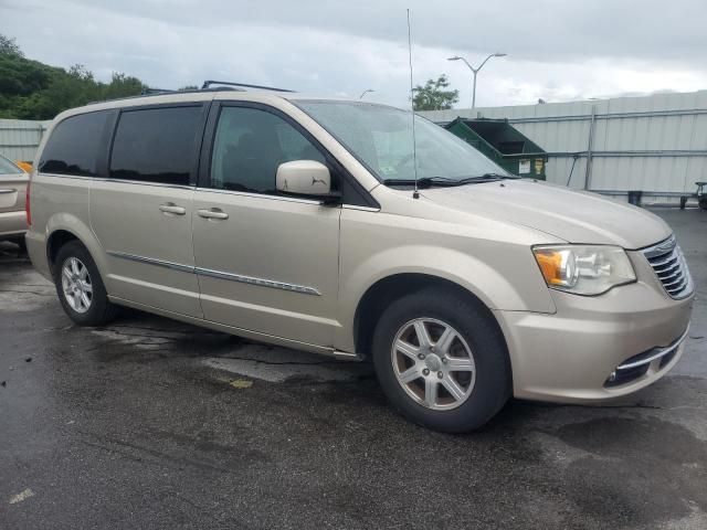 2012 Chrysler Town & Country Touring