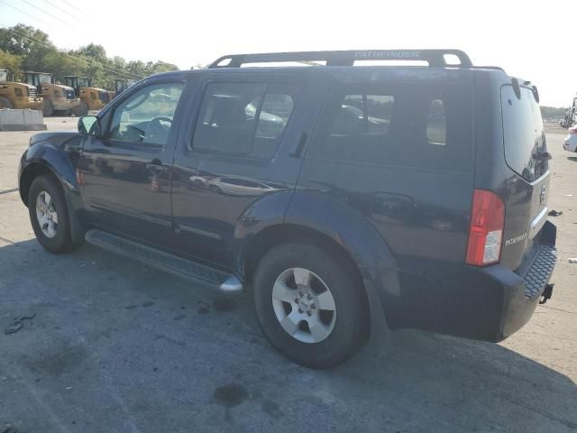 2006 Nissan Pathfinder LE