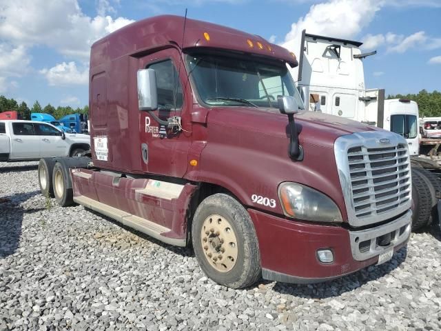 2014 Freightliner Cascadia 125