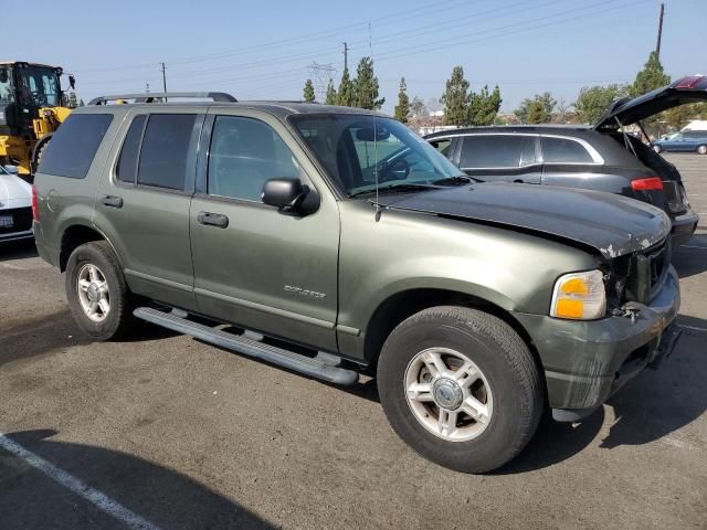 2004 Ford Explorer XLT