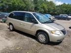 2005 Chrysler Town & Country LX