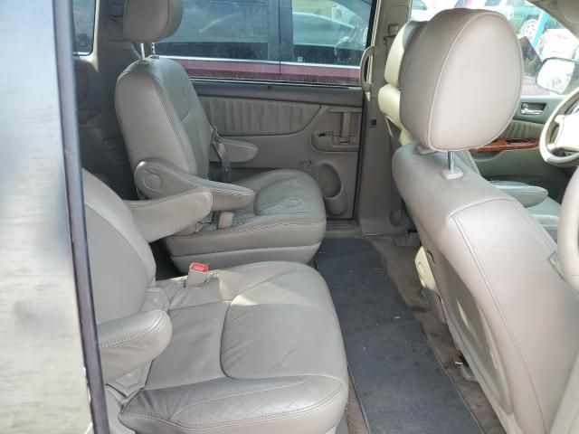 2009 Toyota Sienna XLE