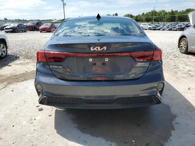 2022 KIA Forte FE