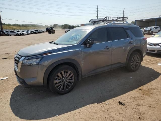 2023 Nissan Pathfinder SL