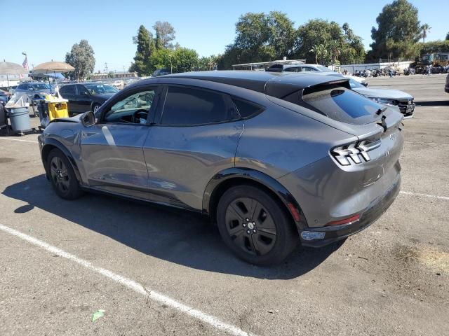 2021 Ford Mustang MACH-E California Route 1