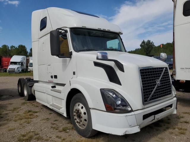 2014 Volvo VN VNL