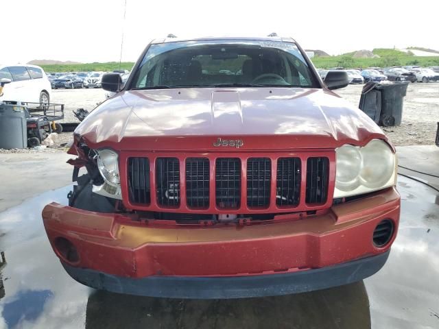 2005 Jeep Grand Cherokee Laredo