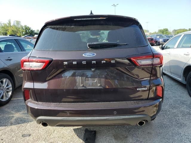 2023 Ford Escape ST Line Elite