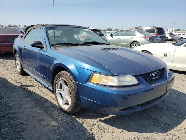 2000 Ford Mustang GT