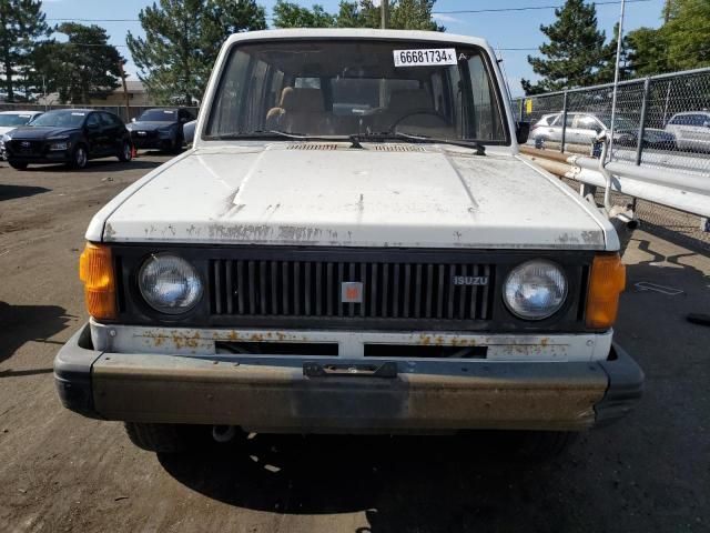 1986 Isuzu Trooper II