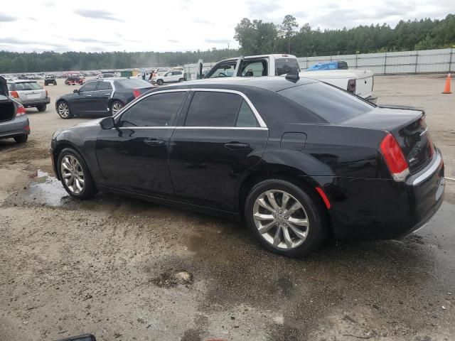 2016 Chrysler 300 Limited