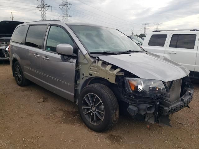 2016 Dodge Grand Caravan R/T