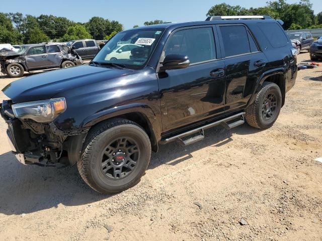 2020 Toyota 4runner SR5