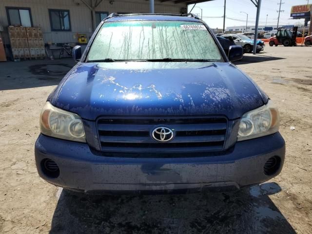 2004 Toyota Highlander Base