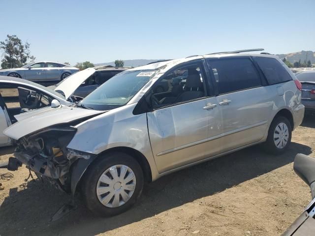 2006 Toyota Sienna CE