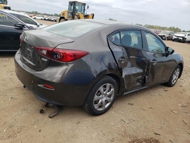 2015 Mazda 3 SV