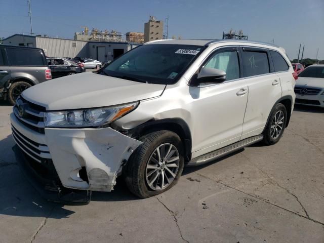 2018 Toyota Highlander SE