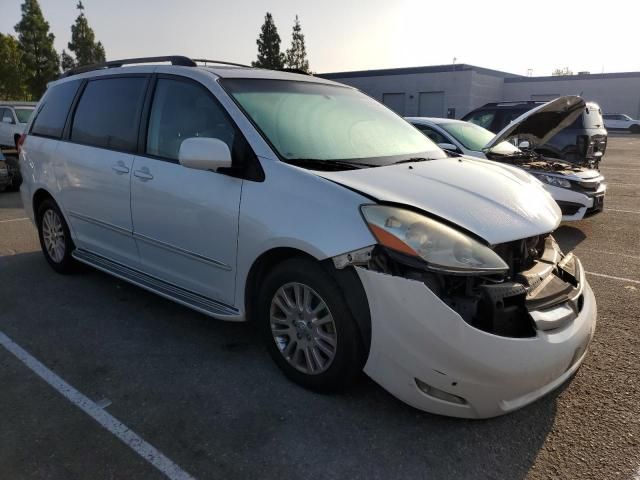 2007 Toyota Sienna XLE