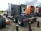 2001 Peterbilt 379