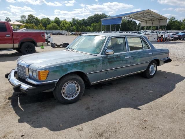 1975 Mercedes-Benz 450