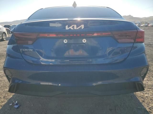 2023 KIA Forte LX