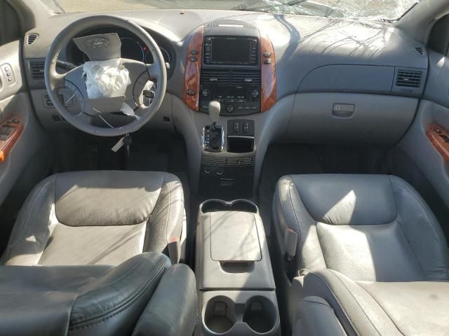 2006 Toyota Sienna XLE