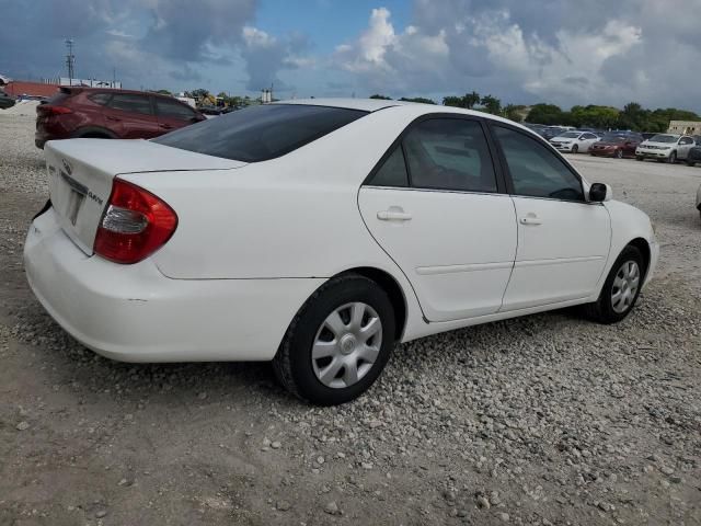 2004 Toyota Camry LE