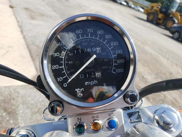 2006 Honda VT1100 C