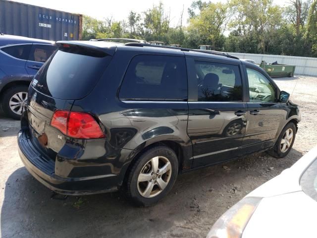 2009 Volkswagen Routan SE