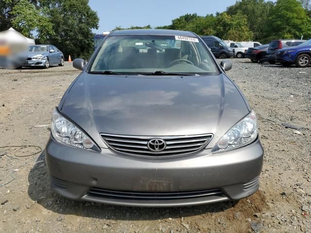 2006 Toyota Camry LE