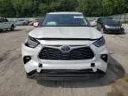 2022 Toyota Highlander Hybrid LE