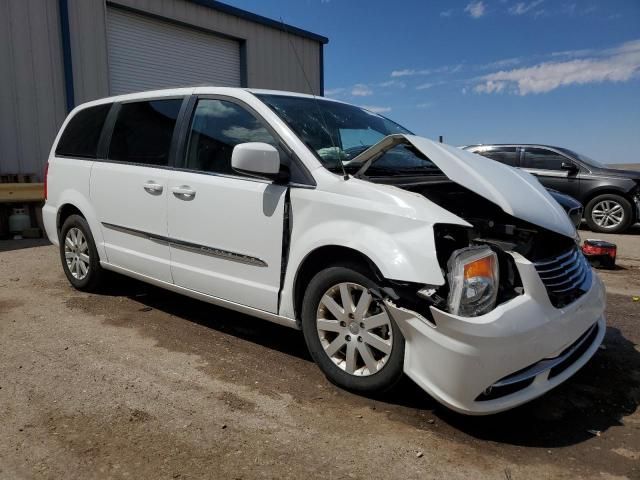 2016 Chrysler Town & Country Touring