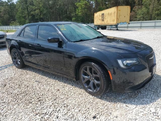 2021 Chrysler 300 Touring