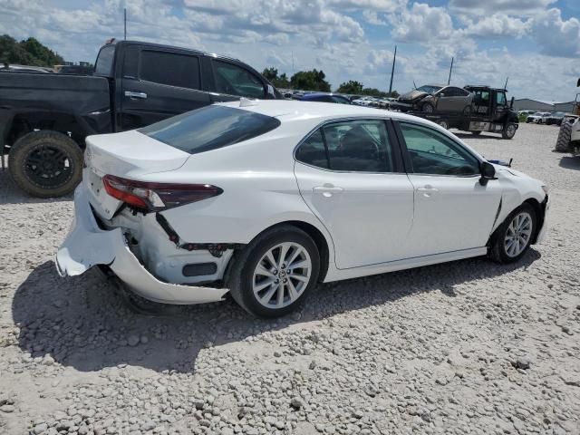 2022 Toyota Camry LE