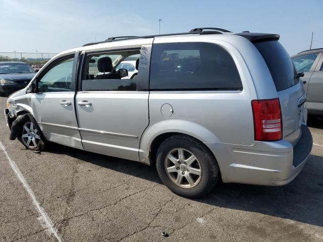 2010 Chrysler Town & Country Touring