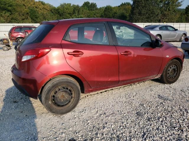 2014 Mazda 2 Sport