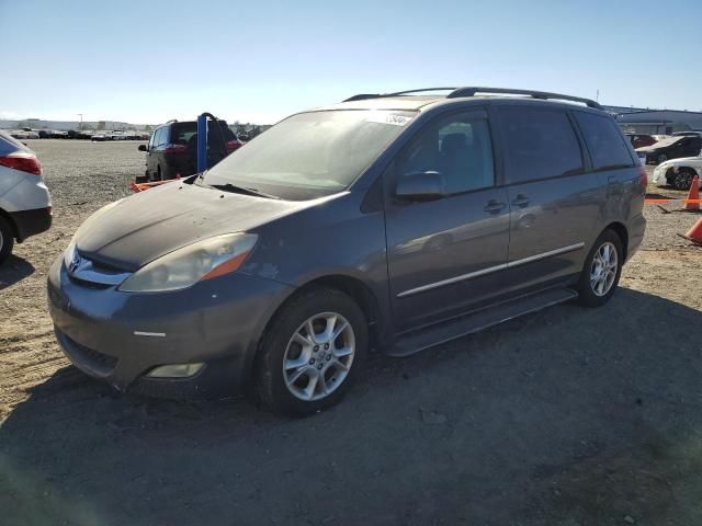 2006 Toyota Sienna XLE