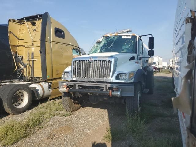 2005 International 7000 7400