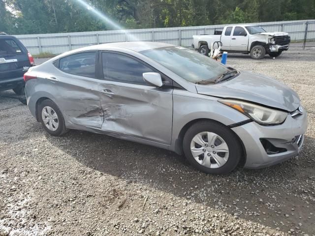 2016 Hyundai Elantra SE