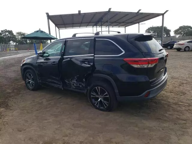 2018 Toyota Highlander LE