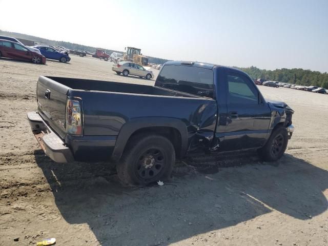 2005 GMC New Sierra C1500