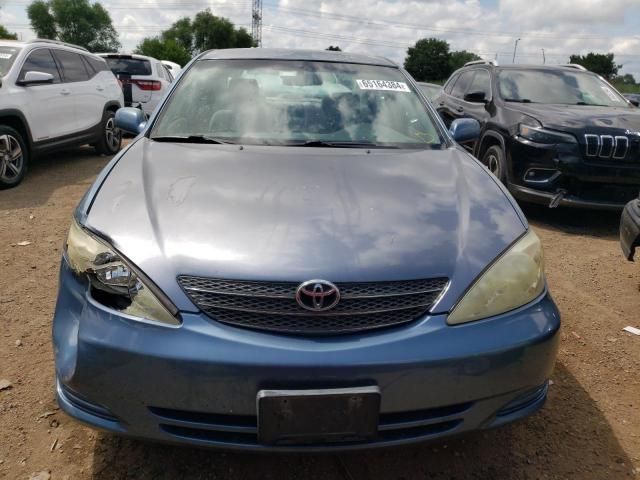 2004 Toyota Camry LE