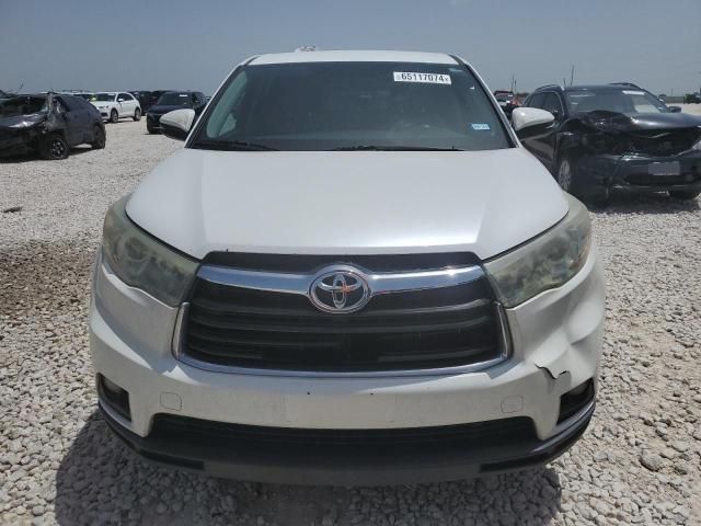 2015 Toyota Highlander LE