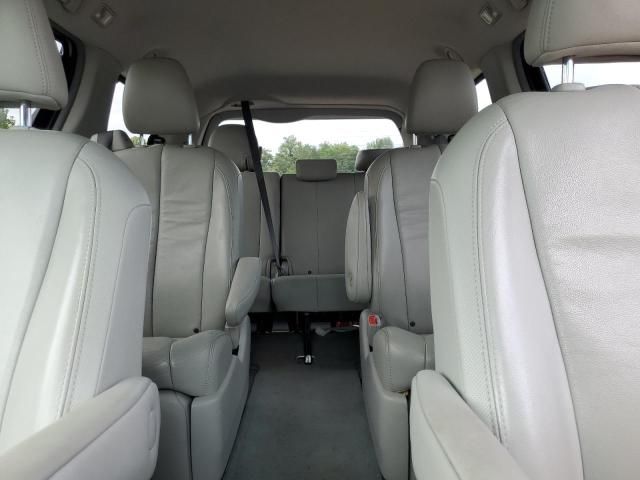 2013 Toyota Sienna XLE