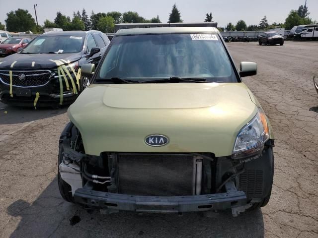 2011 KIA Soul +