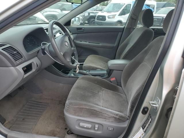 2004 Toyota Camry LE