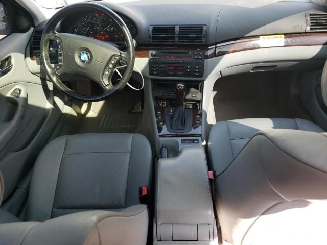 2004 BMW 325 XI