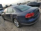 2013 Volkswagen Passat SEL