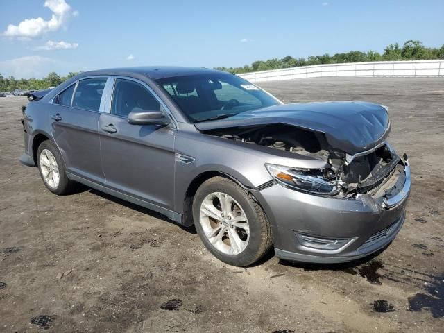 2014 Ford Taurus SEL